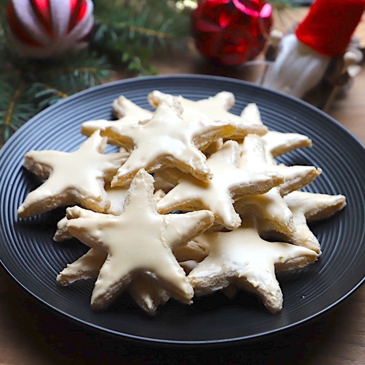 Zimtsterne (Cinnamon Stars)