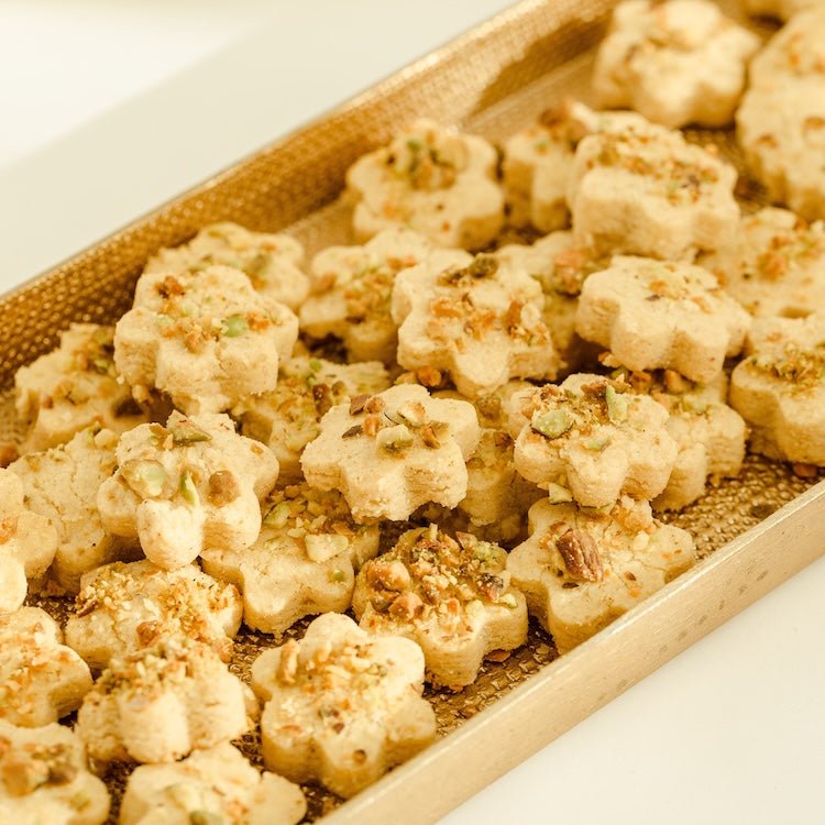 New Year - Around - The - World Bundle (Family) - GB-5-NY - eat2explore